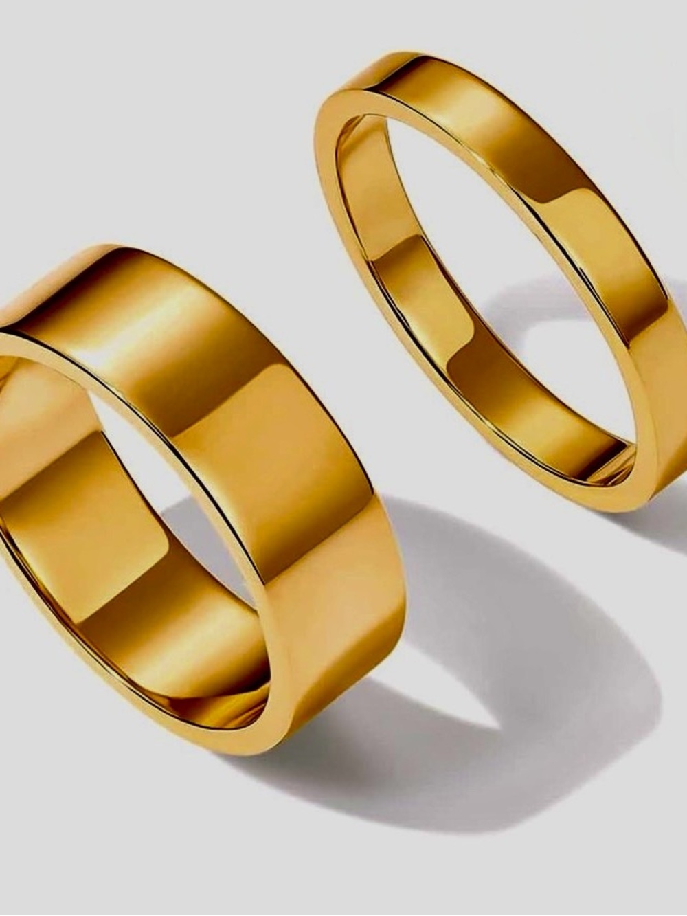 Elegant Gold Stackable Band Rings - Women Jewelry 18k gold plated size 9 - Picture 2 of 2
